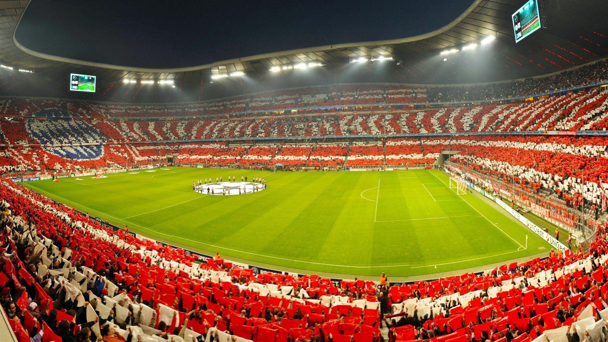 俊哥都惊了！巴萨连扳三球上演奇迹逆转，詹俊社媒狂呼，巴萨！