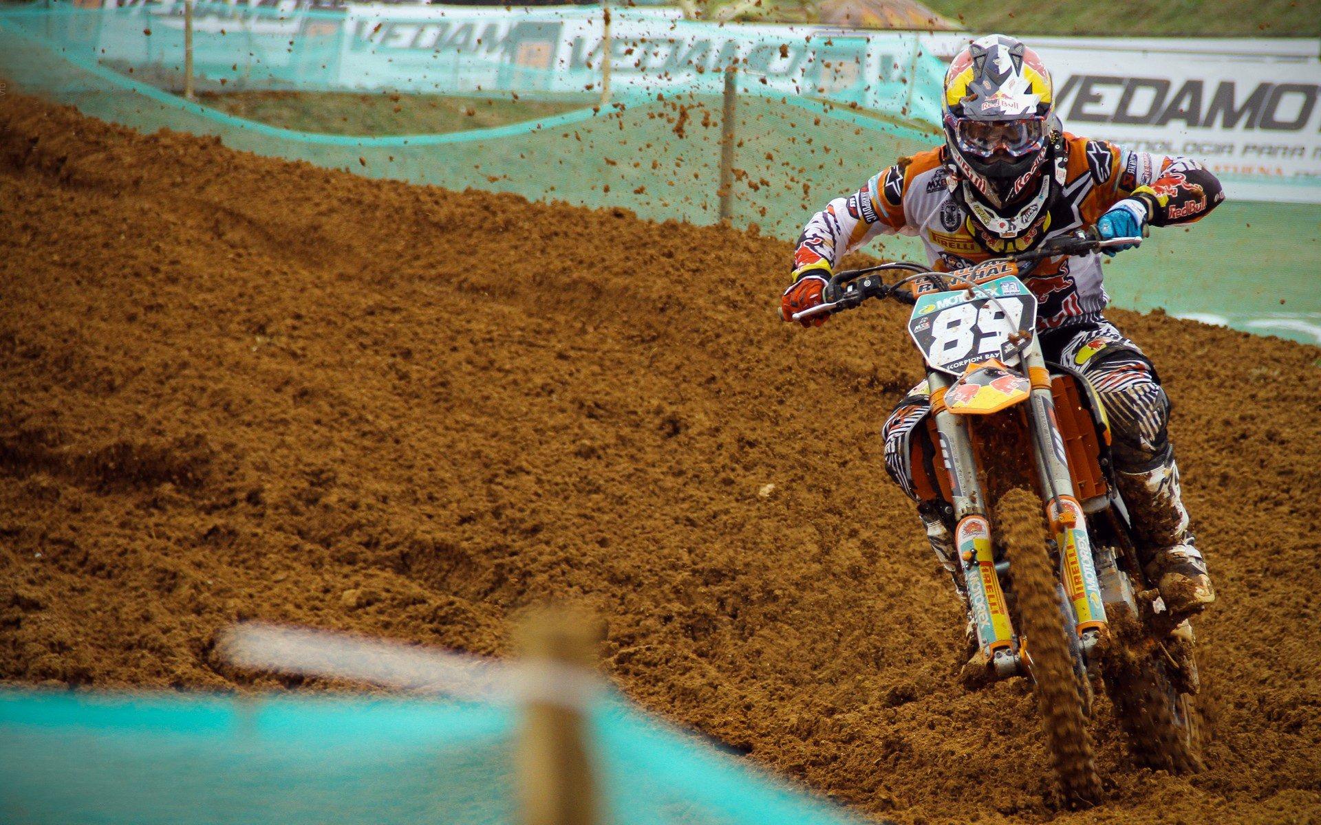 下赛季再来！大瓦格纳因膝伤仅出战30场 场均18.8分钟砍12.9分4.9板