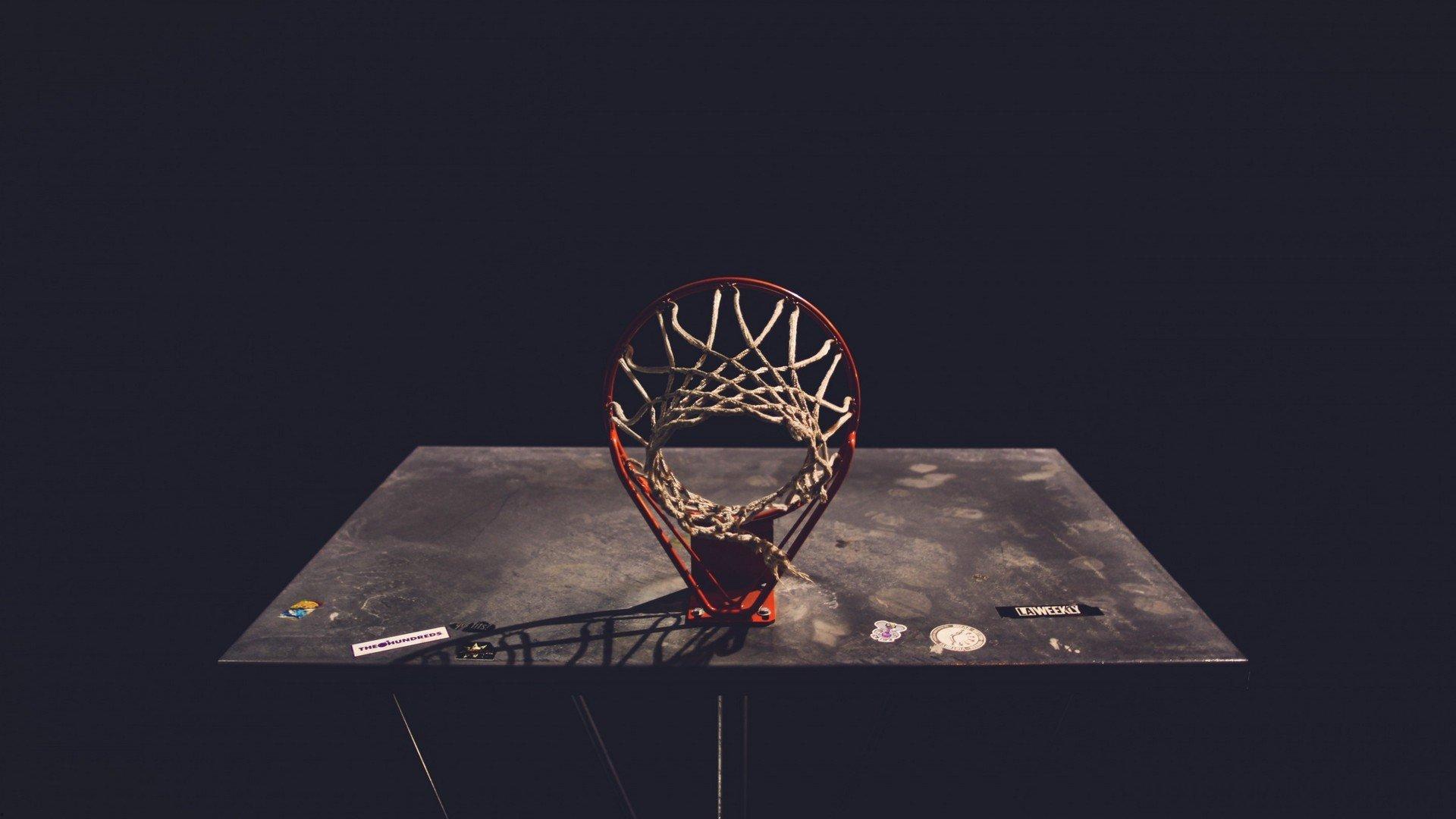 英媒质疑阿尔特塔战术选择,全主力出击伯恩茅斯却吞苦果,争冠前景蒙阴影