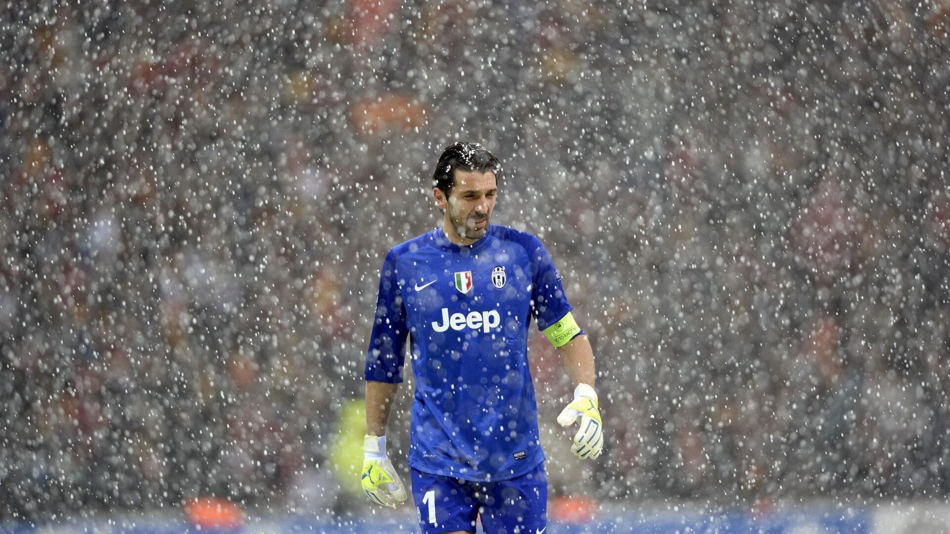 20亿欧元巅峰对决,皇家马德里与巴塞罗那的世纪之战能否再续传奇?