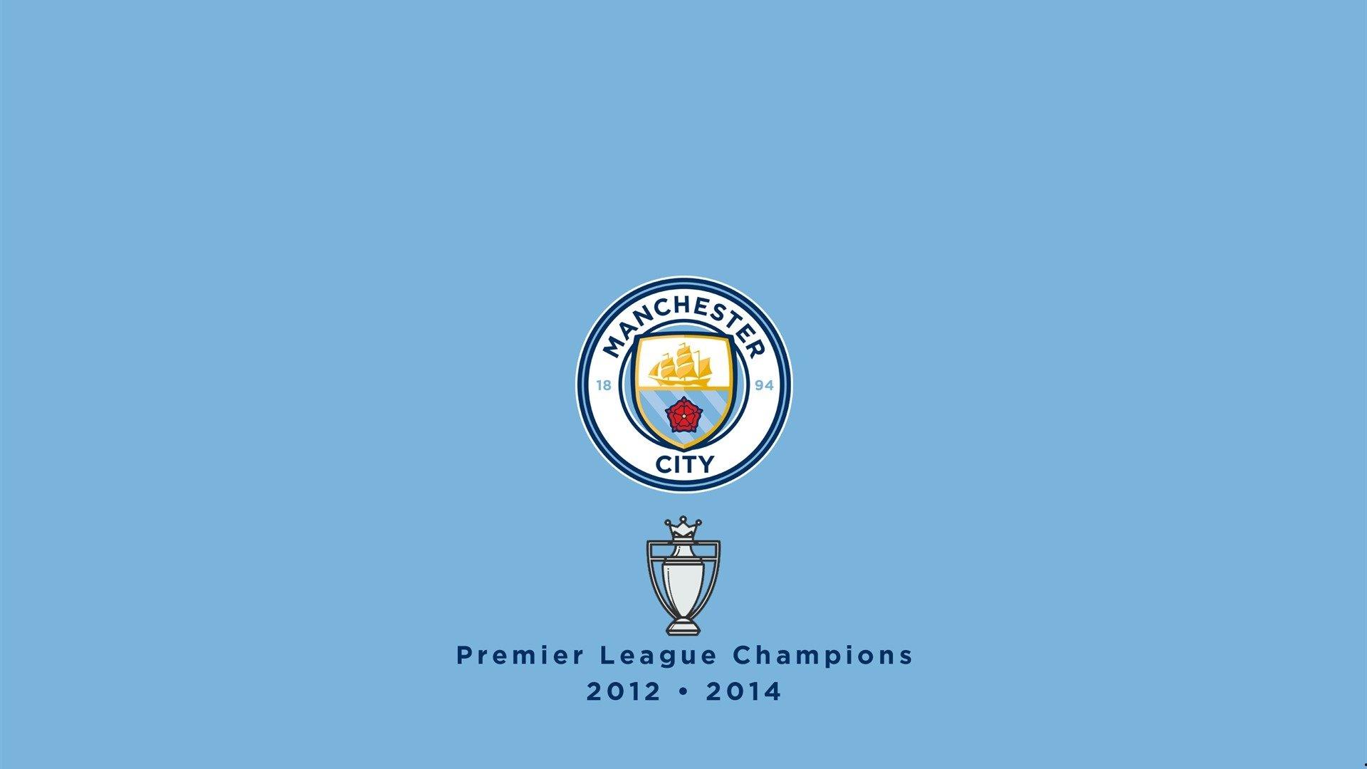 日本队积极备战世预赛关键战，森保一强调纪律与自我要求；国足训练全员到齐展现团结态势